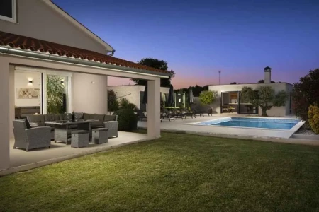 Ferienhaus Ana – Fažana