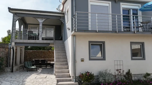 Apartmaji Ivona – Starigrad-Paklenica