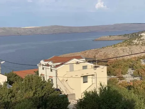 Apartman L&L Karlobag, Hrvatska