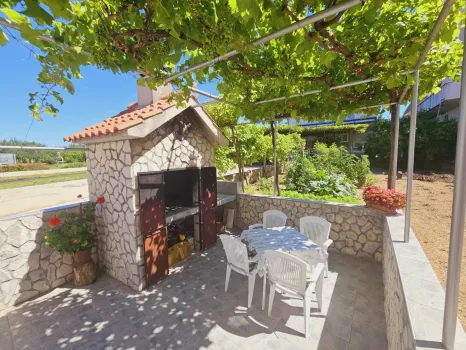 Appartement Mario Murter - Murter, Croatie