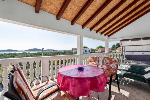 Appartement Lara Tribunj, Croatie