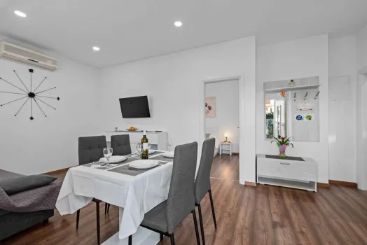 Apartment Art 2.0 - Brodarica | Laganini.com