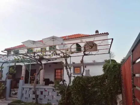 Maison de vacances Kotulin Pakoštane, Croatie