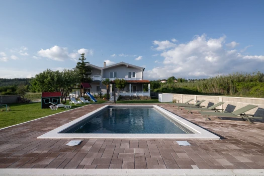 Holiday home House Rose – Ražanac