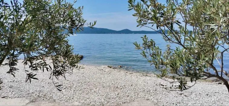 Apartma Como Sukošan, Hrvaška