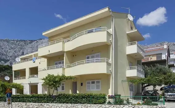 Apartman Ineska - Tučepi | Laganini.com