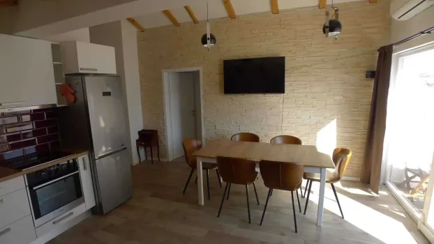 Apartments Nikita Zablaće, Croatia