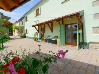 Feriehus Nicolara Buzet, Kroatia