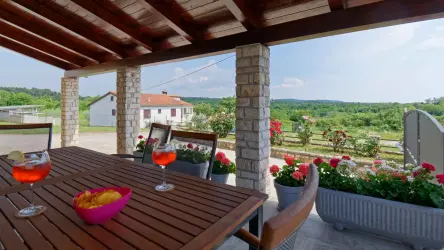 Leilighet Larissa Višnjan, Kroatia