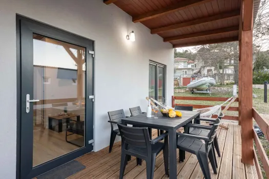 Kuća za odmor Sunny Resort 2 - Karin | Laganini.com