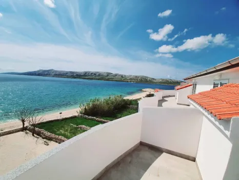 Rooms AtlantisPagNovalja Pag - Zubovići, Croatia