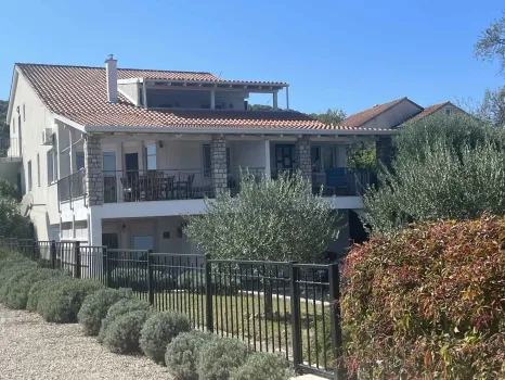 Apartman Mia - Pašman - Kraj | Laganini.com