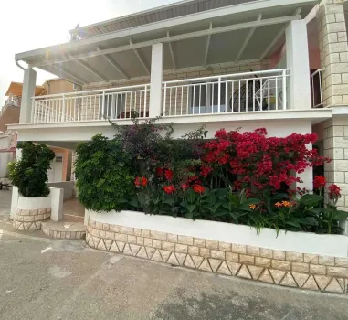 Apartments Gršćica - Korčula - Blato | Laganini.com