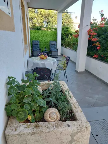 Apartman Kumanović - Tribunj | Laganini.com