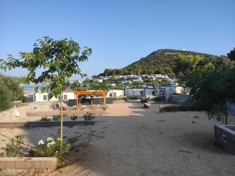 Campingplatz Uno Murter - Tisno, Kroatien