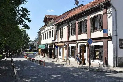 Sobe HRUŠ Krapina, Hrvaška