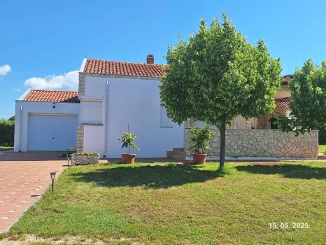 Kuća za odmor Polača - Biograd | Laganini.com