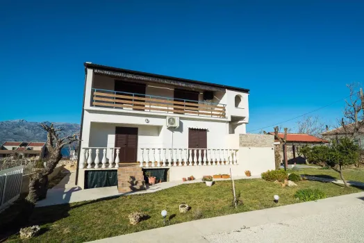 Apartman Josipa - Ražanac | Laganini.com