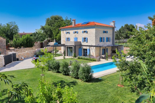 Holiday home Villa PI – Tinjan