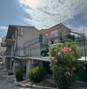 Apartments Lavanda – Brela