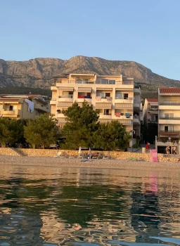 Apartments Adriatic Blue – Tučepi