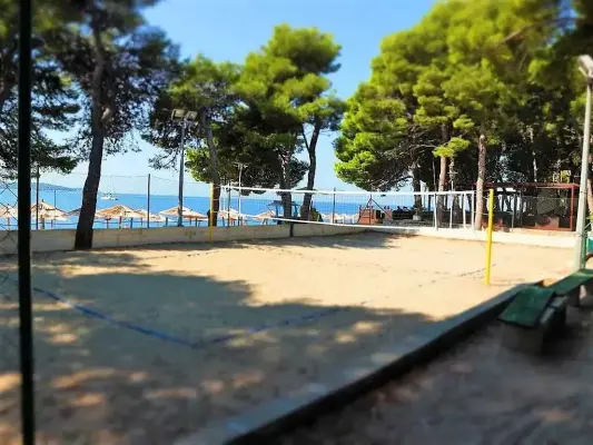 Turistične znamenitosti in zanimivosti v mestu Športni center Primošten - Primošten