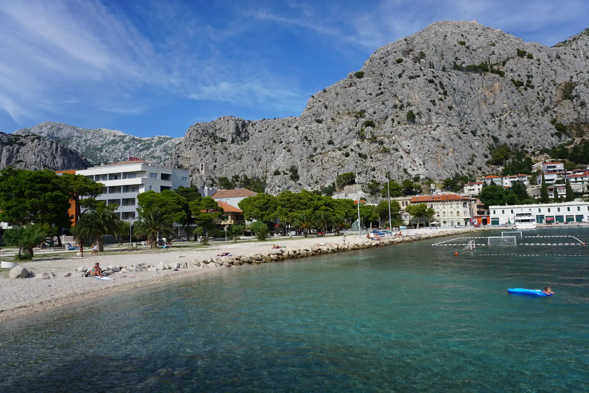 Tourist attractions and points of interest in Beach Velika Plaza (The Big Beach) - Omiš